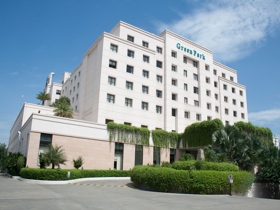 Booking Room